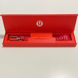 Lululemon - Membership Collective Pinnacle Keychain - NWT